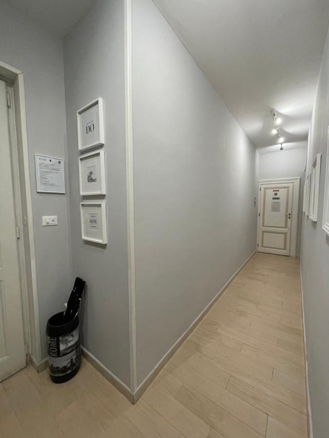 Ad Cavour Luxury Rooms - By Ad Roma Dış mekan fotoğraf