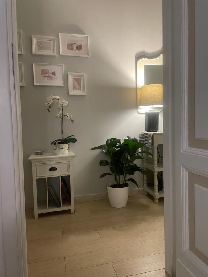 Ad Cavour Luxury Rooms - By Ad Roma Dış mekan fotoğraf