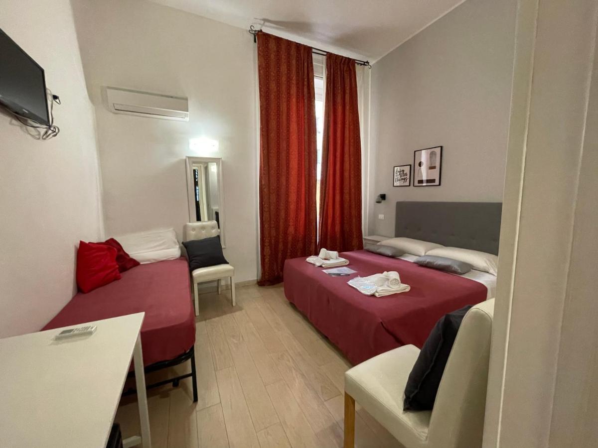 Ad Cavour Luxury Rooms - By Ad Roma Dış mekan fotoğraf
