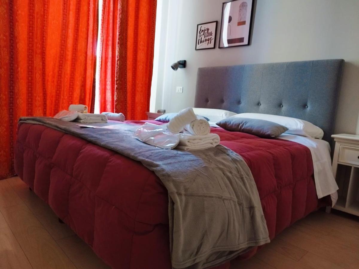 Ad Cavour Luxury Rooms - By Ad Roma Dış mekan fotoğraf