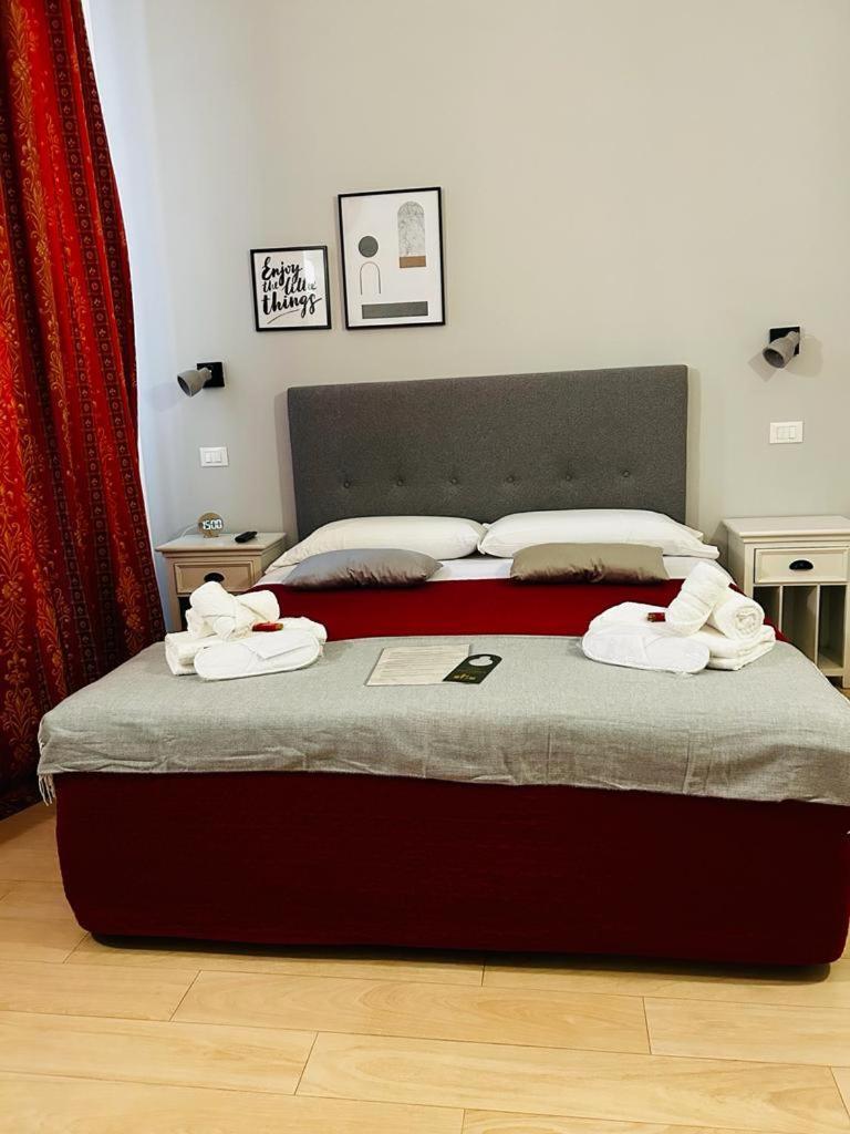 Ad Cavour Luxury Rooms - By Ad Roma Oda fotoğraf