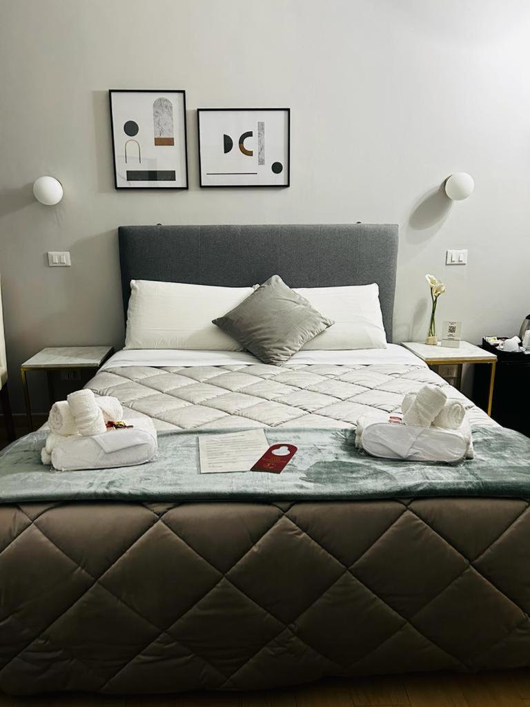 Ad Cavour Luxury Rooms - By Ad Roma Oda fotoğraf