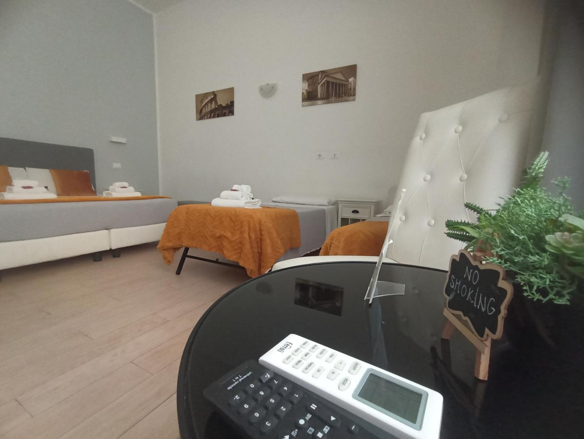 Ad Cavour Luxury Rooms - By Ad Roma Oda fotoğraf